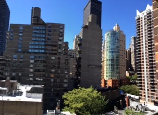 Rented by JMG Properties | media 22