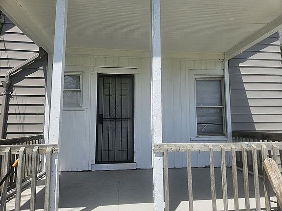 4th image of 1451 Colton St