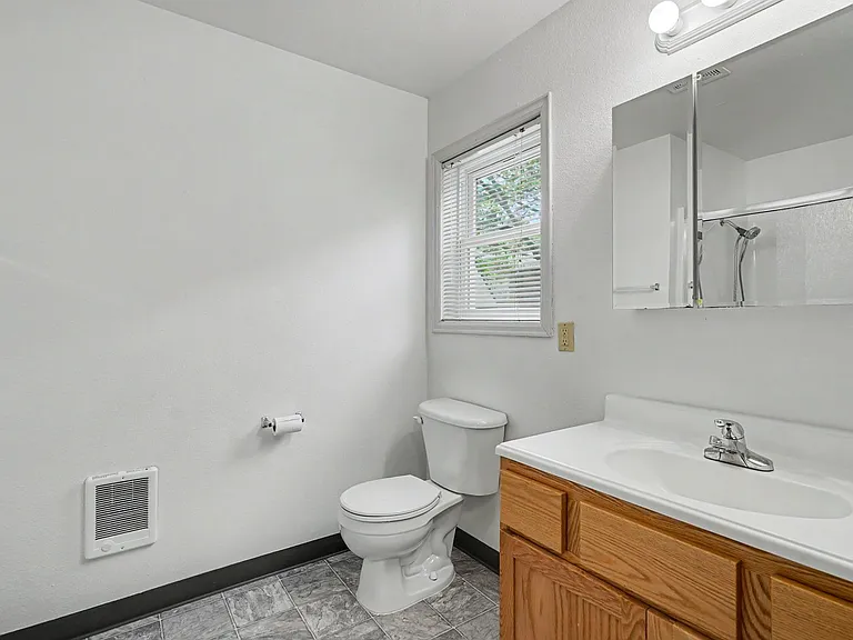 2151-2153 Winter St SE — Photo 20