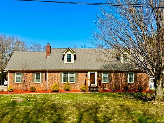 2nd image of 410 Ridgetop Dr