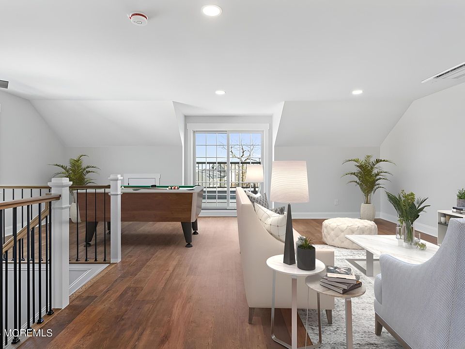 95 Bay Ave Highlands NJ Zillow