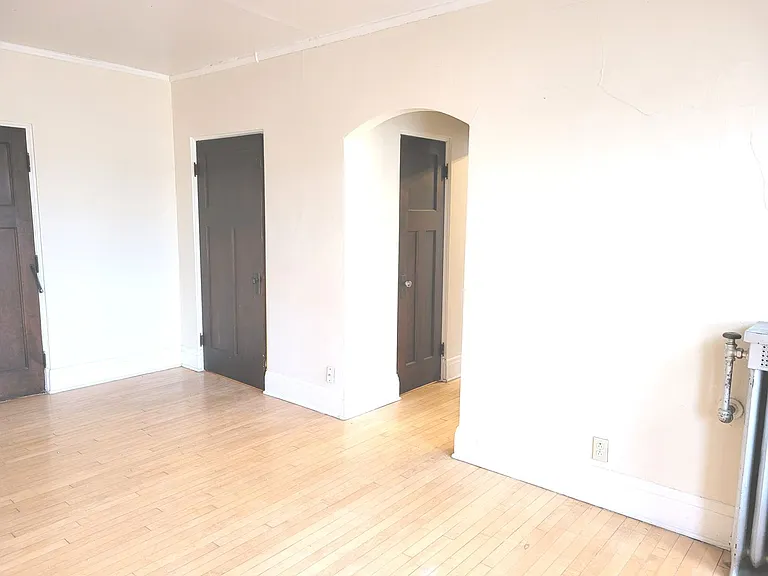 1020 Lyon — Photo 93