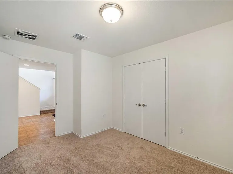 11012 Culzean Dr — Photo 4