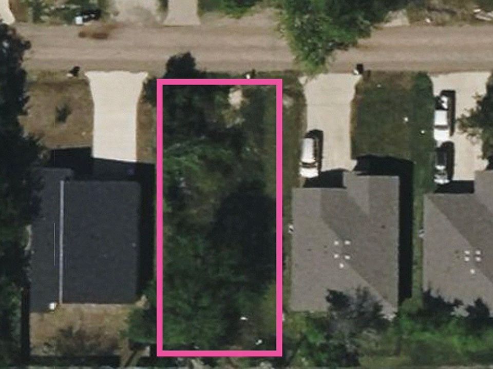 1st image of Westview Dr