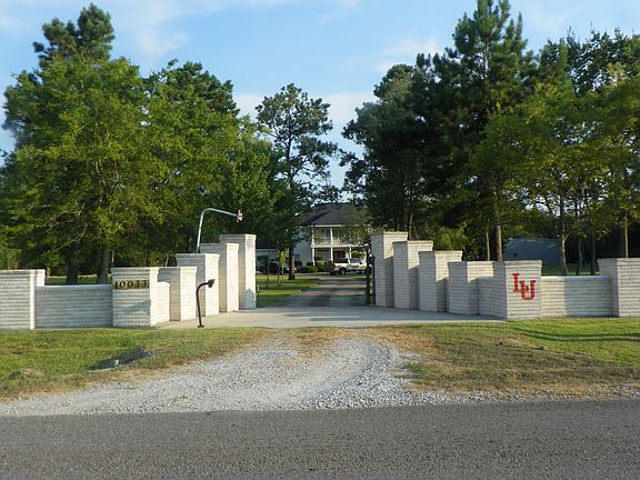 Main gate - Brooks Rd