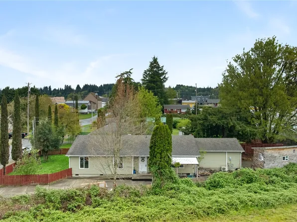 320 S 4th Street, Elma, WA 98541