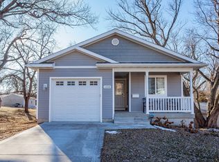 1220 Burnham Ave, Des Moines, IA 50315