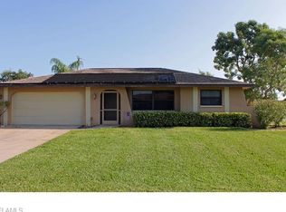 927 SE 23rd St, Cape Coral, FL 33990