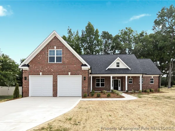 154 Ridge Stone Dr, Autryville, NC 28318