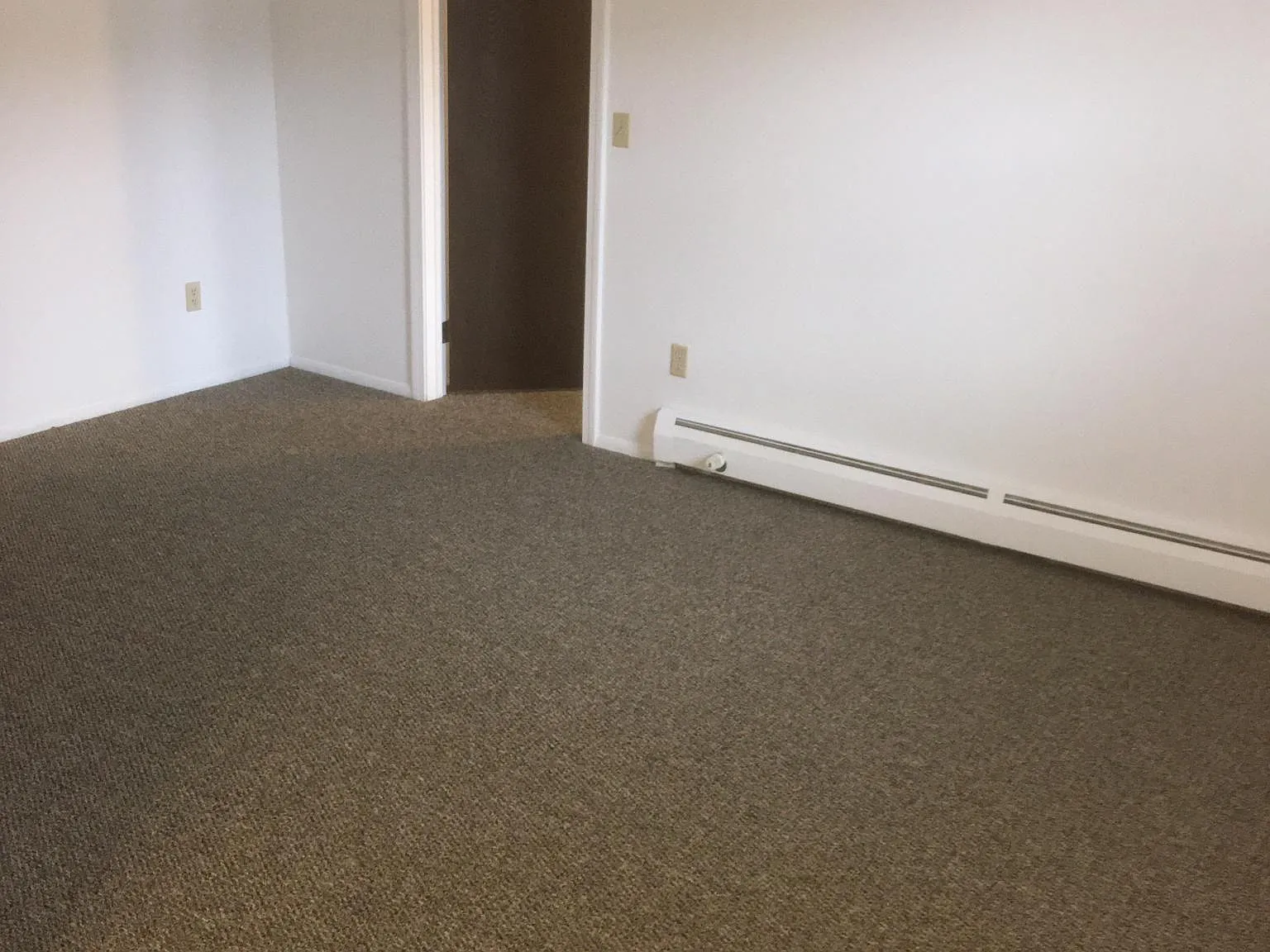 21 Armand Dr — Photo 4