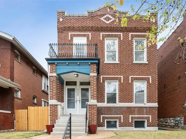 739 Dover Pl, Saint Louis, MO 63111