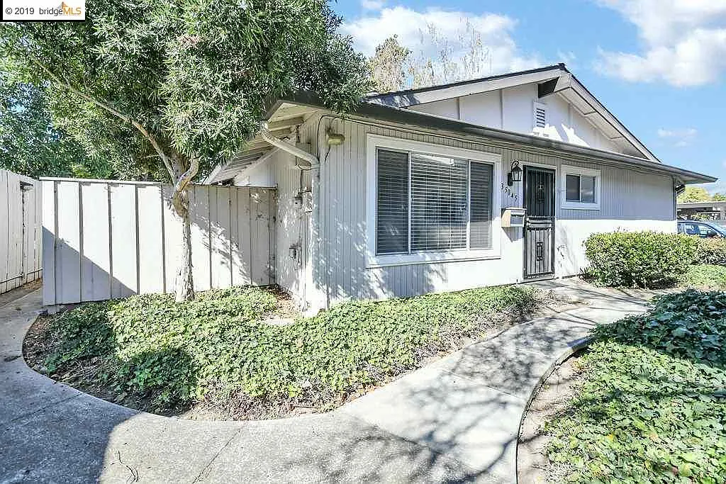 35045 Lido Blvd photo 1