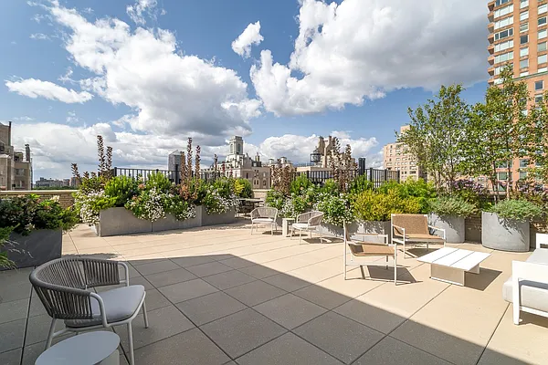 25 East 83rd Street #10D in Upper East Side, Manhattan