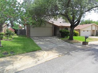 1212 Shady Ln, Bedford, TX 76021