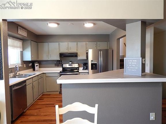 3rd image of 5504 Escondido Dr