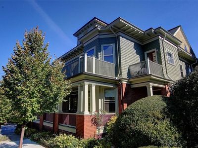 135 Prospect St #3, Providence, RI, 02906