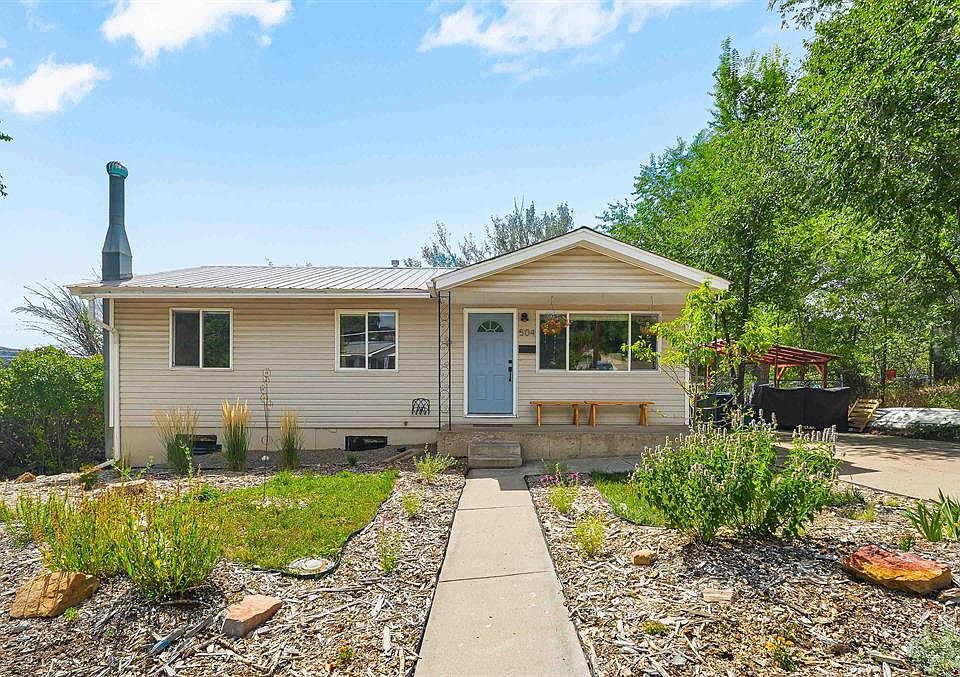1st image of 504 Clovis Drive