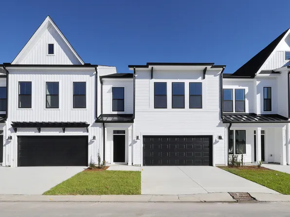 476 Ireland Way, Murrells Inlet, SC 29576