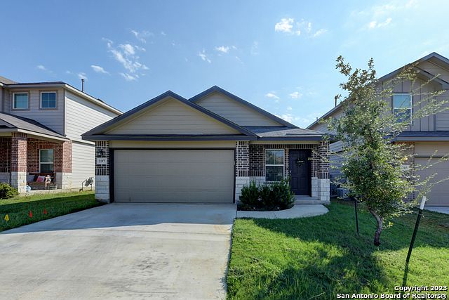 197 MIDDLE GREEN LOOP