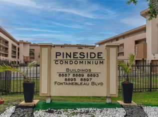 8889 Fontainebleau Blvd APT 309, Miami, FL 33172