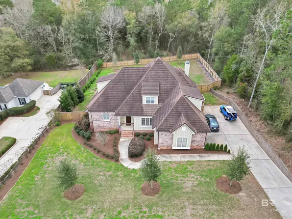 8838 N Lamhatty Ln, Daphne, AL 36526