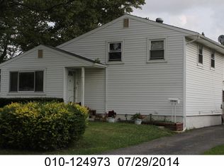 3888 Fairmoor Rd, Columbus, OH 43228