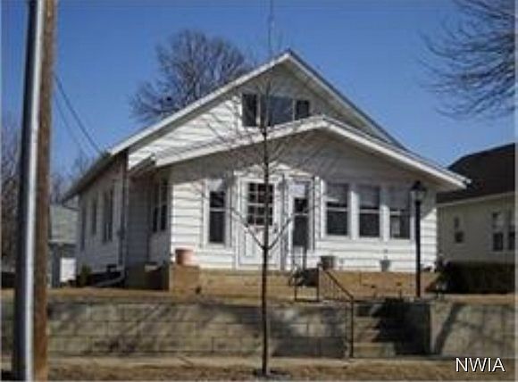 1st image of 2312 S Newton St