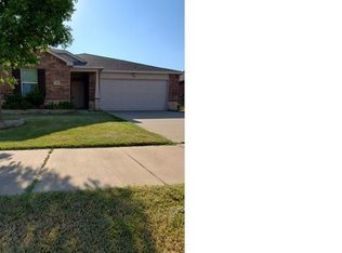 1808 Christopher Creek Dr, Little Elm, TX 75068