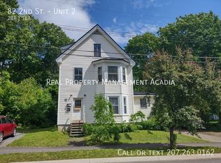 82 2nd St #2, Bangor, ME 04401
