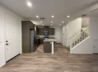 3827 Grant St UNIT 51, Corona, CA 92879