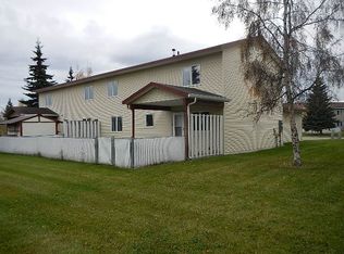 1208 Hampstead Ave, Fairbanks, AK 99701