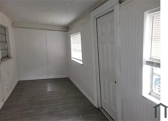 1215 Historic Goldsboro Blvd — Photo 26