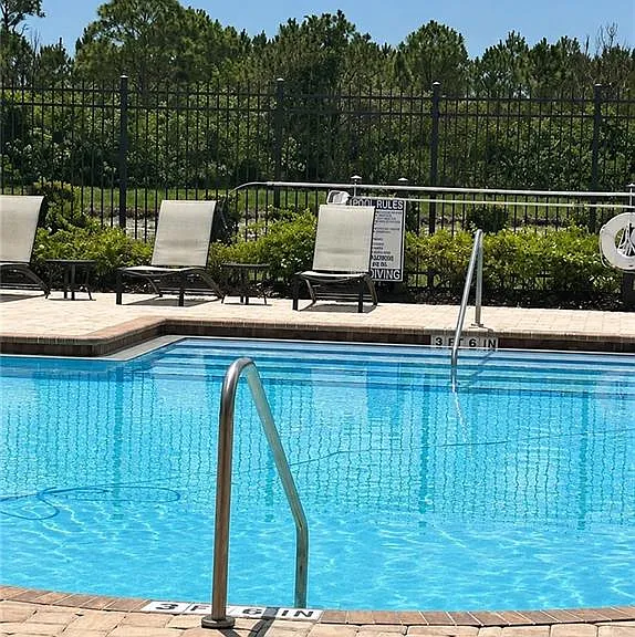 2635 Bebb Oak Dr — Photo 2