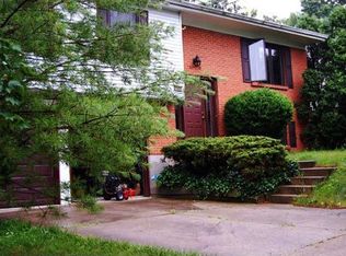 2600 Meadowmar Ln, Cincinnati, OH 45230