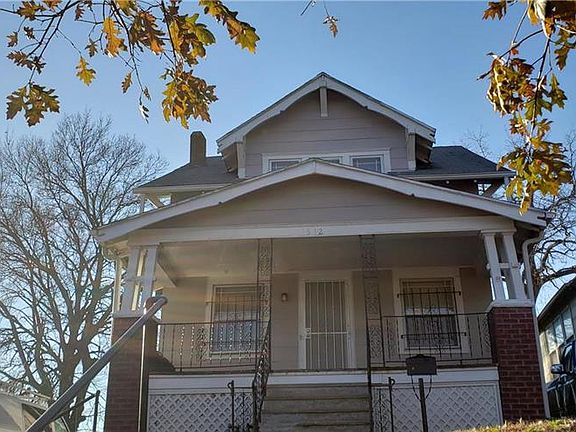 3rd image of 512 Norton Ave