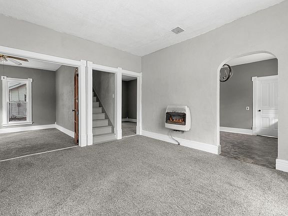 4th image of 2582 E Montgomery Rd