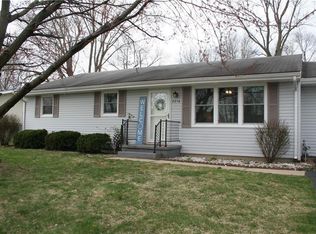 2256 Dawnshire Dr, Columbus, IN 47203