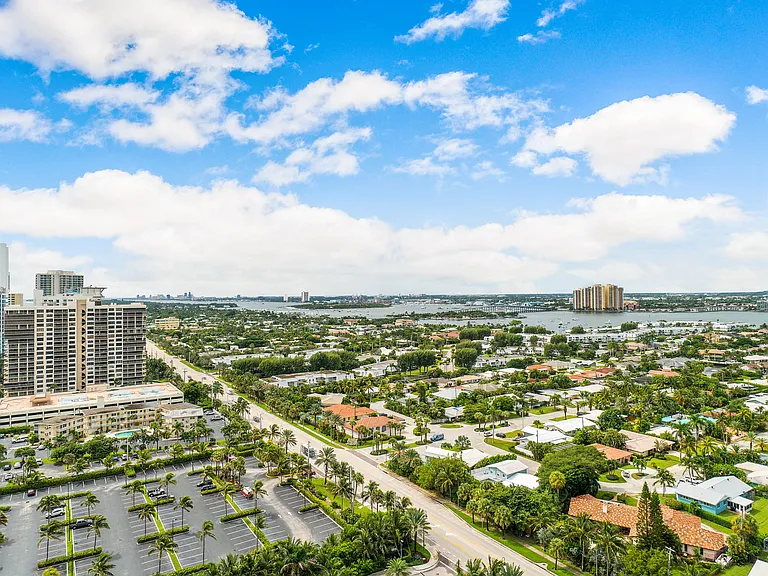 3800 N Ocean Dr — Photo 40