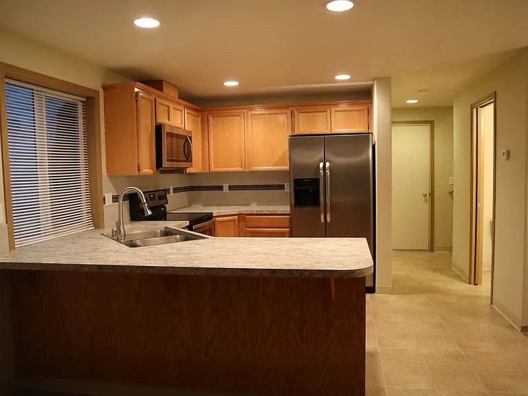 3125 NE 118th Ave — Photo 4
