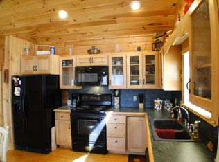 2210 Mountain Grove Rd, Franklin, NC 28734