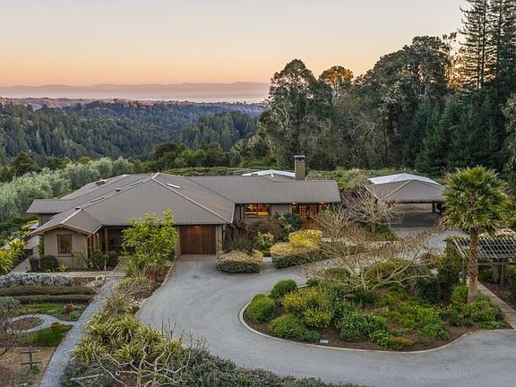 2nd image of 1080 Larsen Rd