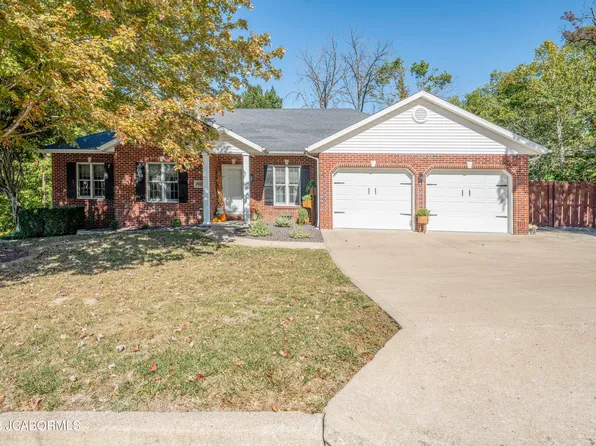 2433 Scenic Dr, Jefferson City, MO 65101