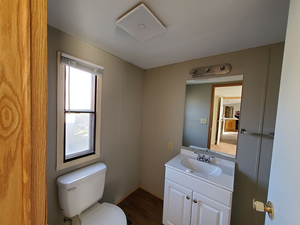 2nd image of 231 Ponderosa Trl S