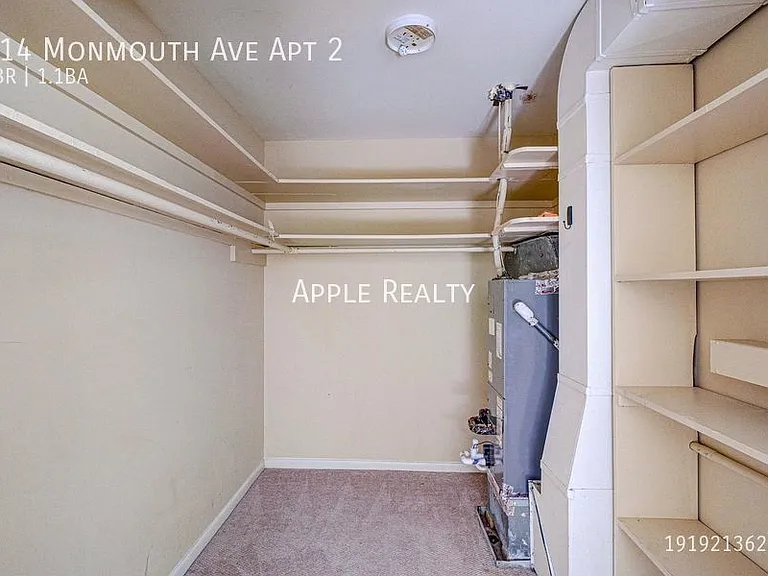 914 Monmouth Ave #2 — Photo 11
