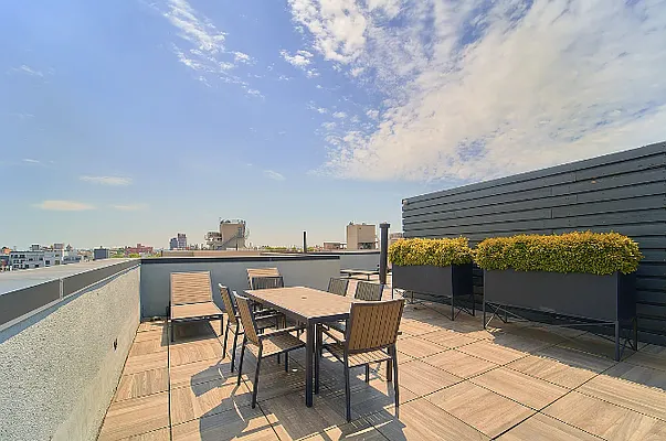 Rented by Living New York | media 9