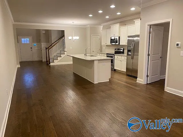 21 Winter King Dr — Photo 6
