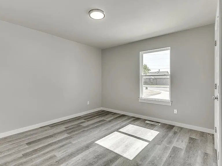 1101 N Fretz Ave #200 — Photo 13