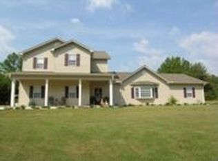 37 Hagood Dr, Somerville, AL 35670