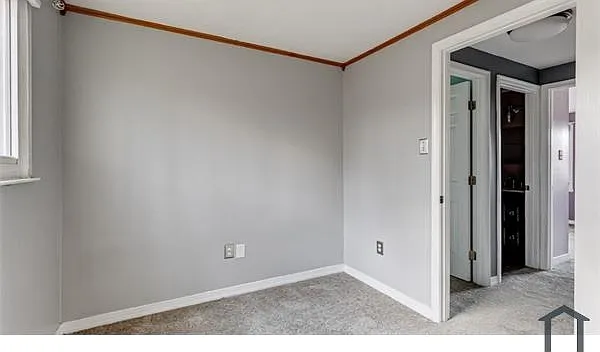 749 Sturgis Dr — Photo 27