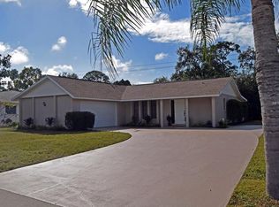 5832 Whistlewood Cir, Sarasota, FL 34232